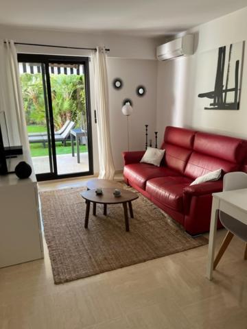 T2 Avec Terrasse Et Jardin Apartment Кан Екстериор снимка